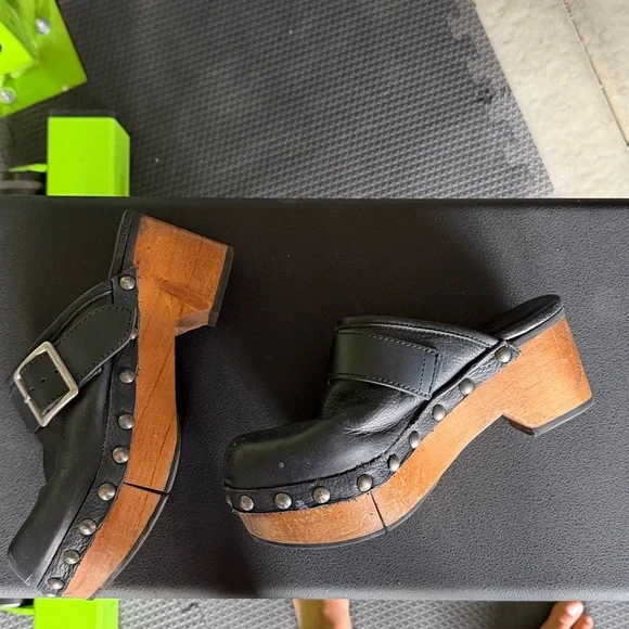 Free People clogs - Picture 3 of 4